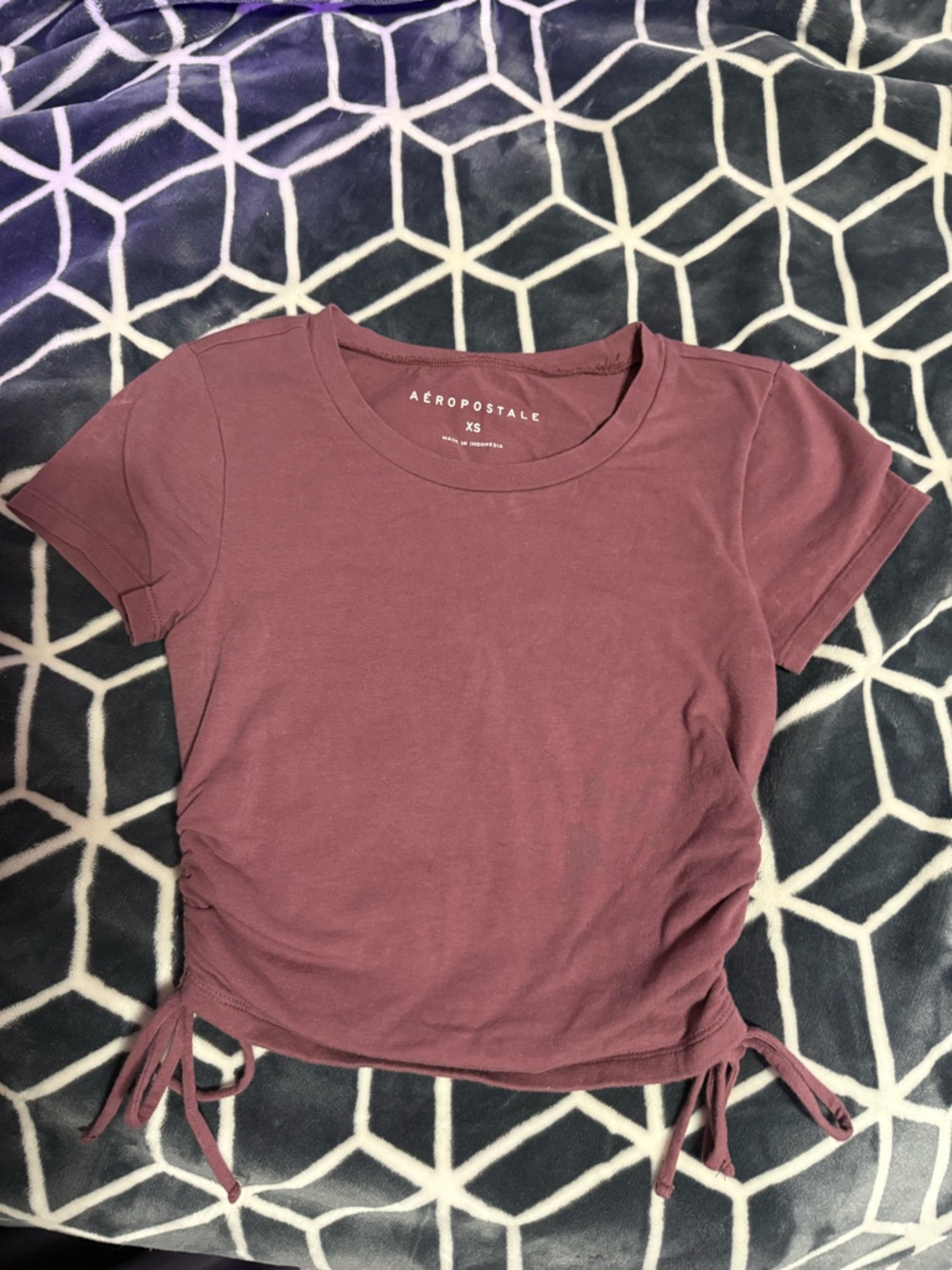 Aeropostale Seriously Soft Side-Ruched Cropped Crew Tee ~ Mauve Plum/DKRED